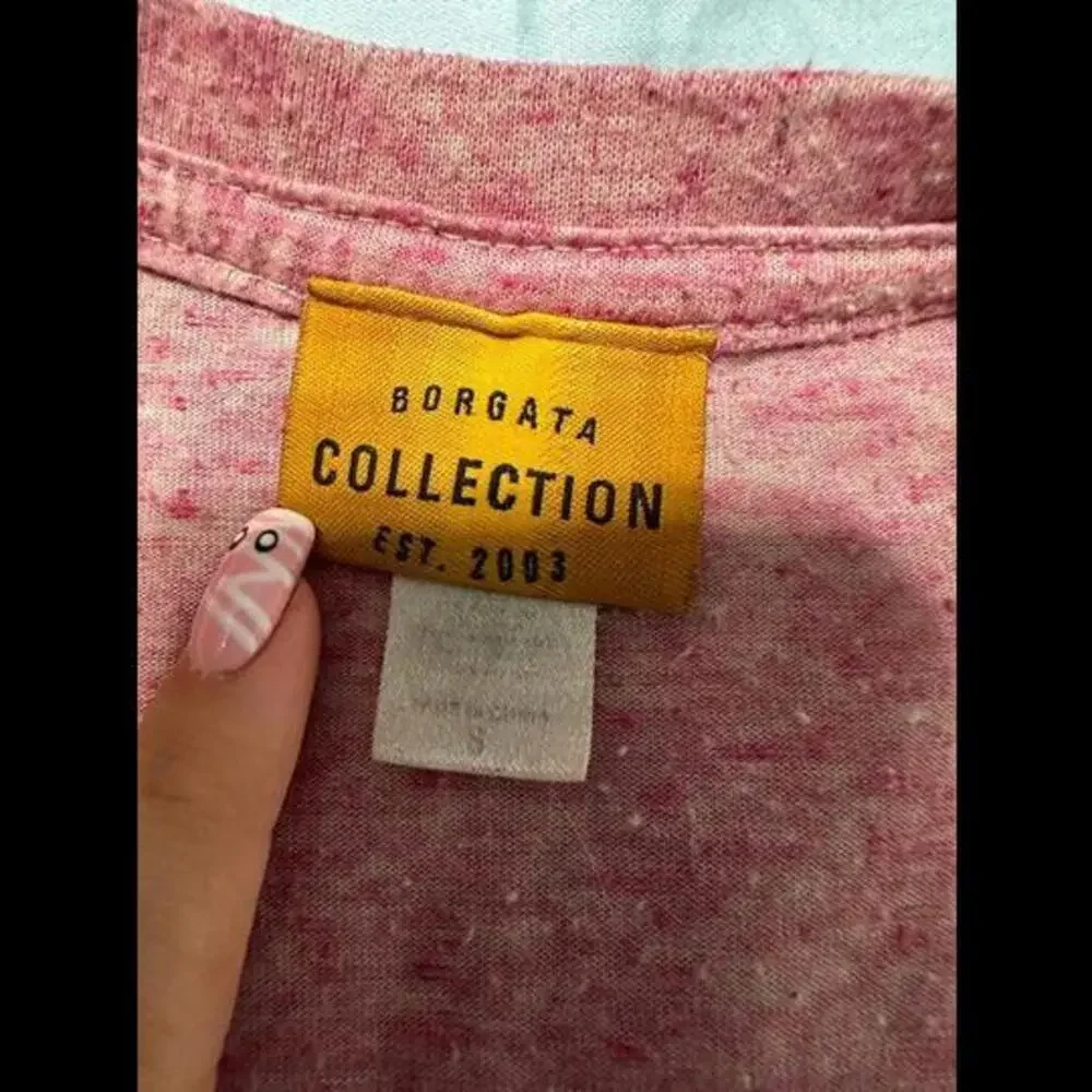 Unleash Your Inner Fashionista with a Pink Borgata Tshirt - Picture 2 of 2